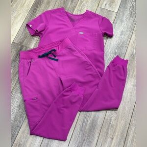 Figs Scrubs - size small